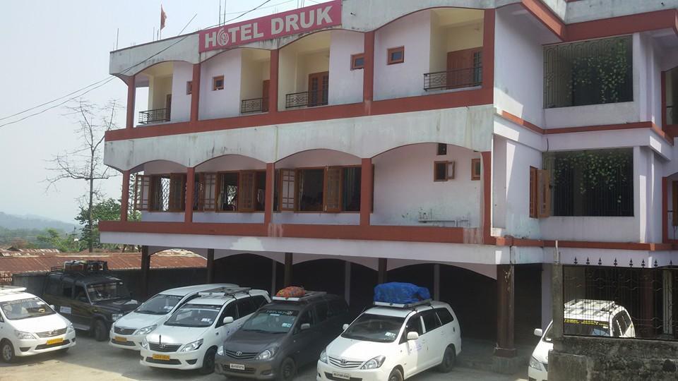 Hotel Druk Bhalukpung Esterno foto